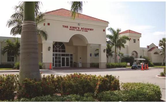 美國(guó)藝術(shù)高中5.jpg 美國(guó)藝術(shù)高中5.jpg