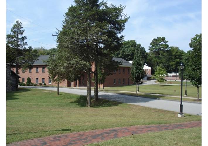 圣托馬斯摩爾中學(xué)2.jpg 圣托馬斯摩爾中學(xué)2.jpg