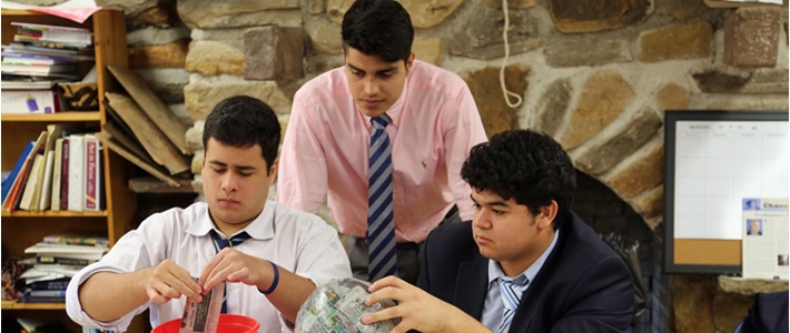 圣托馬斯摩爾中學(xué)1.jpg 圣托馬斯摩爾中學(xué)1.jpg