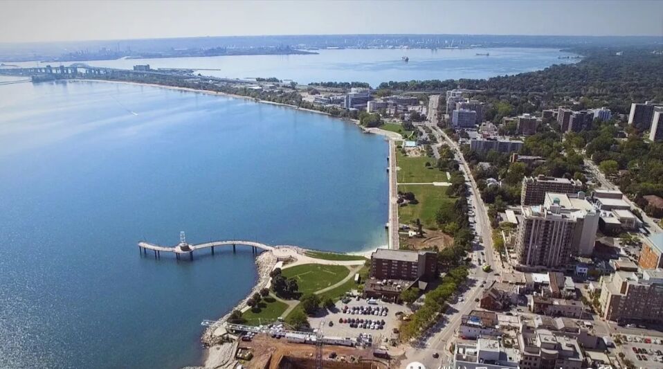 哈爾頓公立教育局1.jpg 哈爾頓公立教育局1.jpg