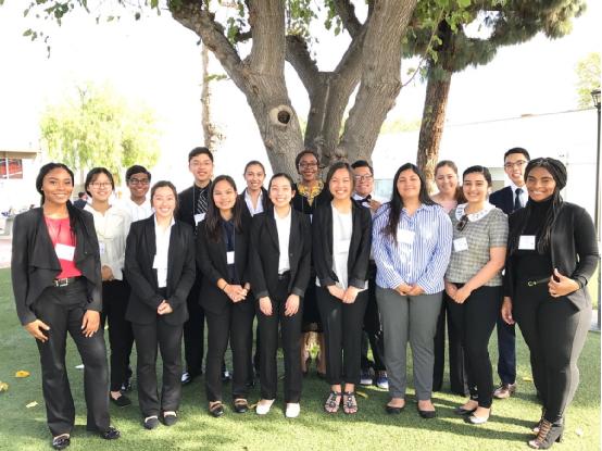 約翰肯尼迪中學(xué)2.jpg 約翰肯尼迪中學(xué)2.jpg