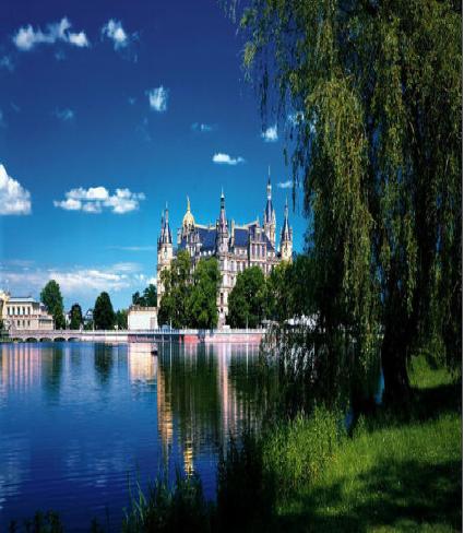 Ecolea文理中學(xué)1.jpg Ecolea文理中學(xué)1.jpg