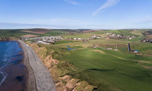 英國(guó)圣比斯公學(xué) BY 20210923-0004.jpg