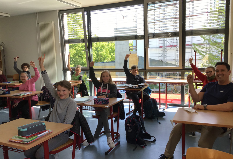 奧斯滕多夫高級(jí)文理中學(xué)-0002.jpg 奧斯滕多夫高級(jí)文理中學(xué)-0002.jpg