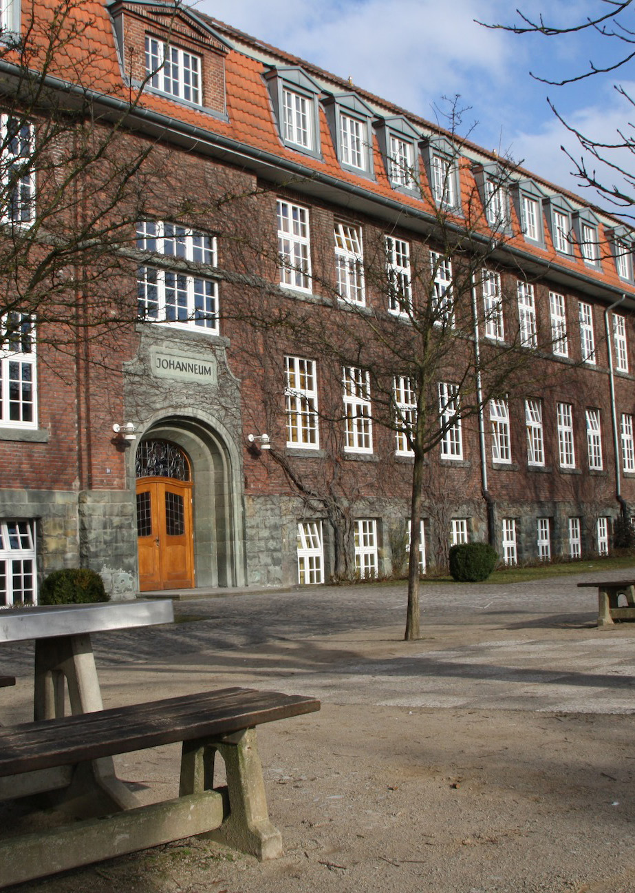 約翰尼烏姆文理中學(xué)-0001.jpg 約翰尼烏姆文理中學(xué)-0001.jpg