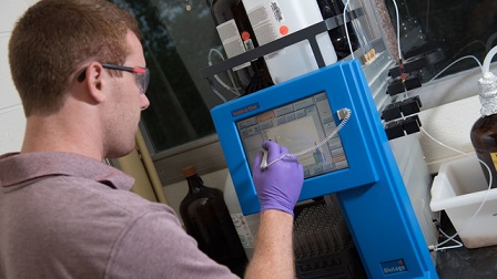 20160804_chem_0070-small.jpg 20160804_chem_0070-small.jpg