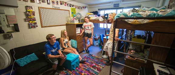 20160901_MoveIn_ResidenceHalls_082-homepage.jpg 20160901_MoveIn_ResidenceHalls_082-homepage.jpg