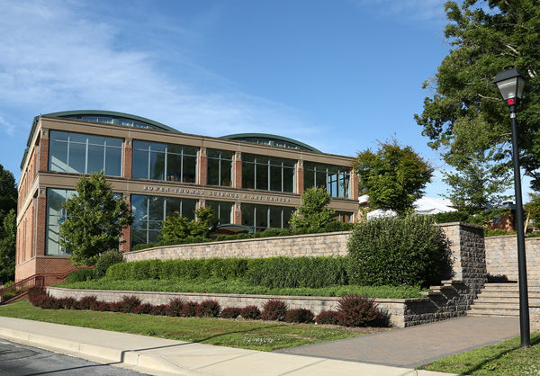 IB寄宿學(xué)校2.jpg IB寄宿學(xué)校2.jpg