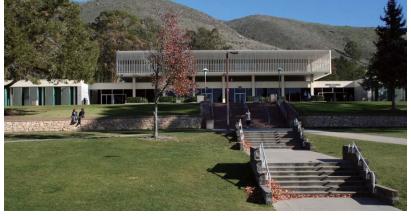 圣路易斯海岸學(xué)區(qū)